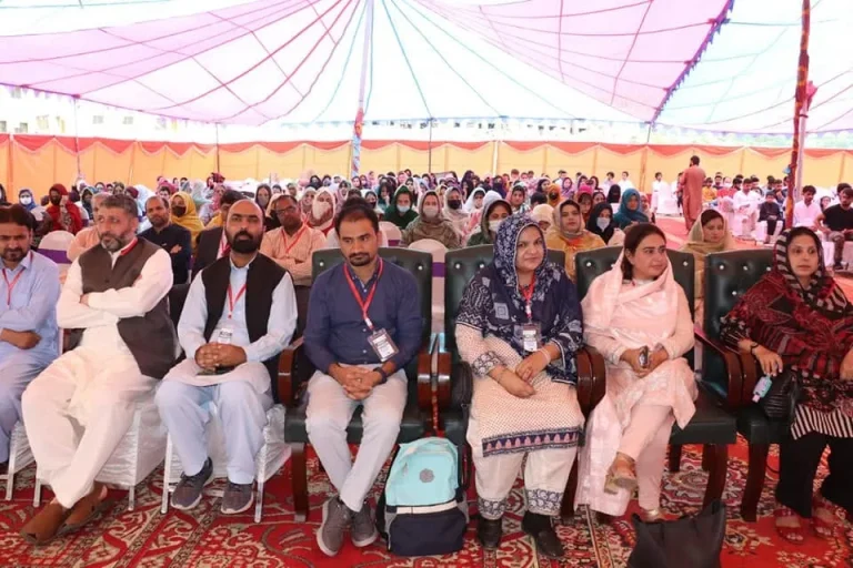 A full marquee of faculty, students and industry delegates at the International Food & Nutrition Conference 2022, Swat
