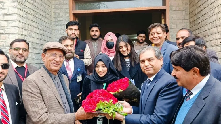 Chief guest welcomed with a bouquet of roses on arrival at IRWACE-25, University of Agriculture Faisalabad, Depalpur Okara Campus
